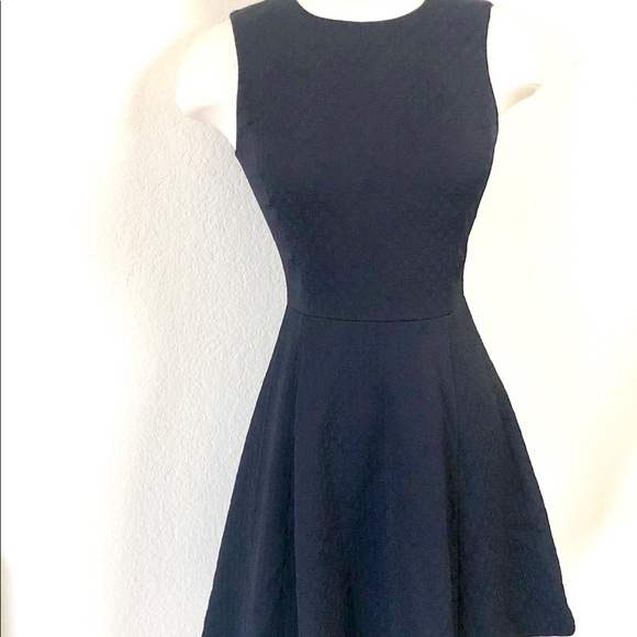 Theory Tilora dress - Picture 3 of 9